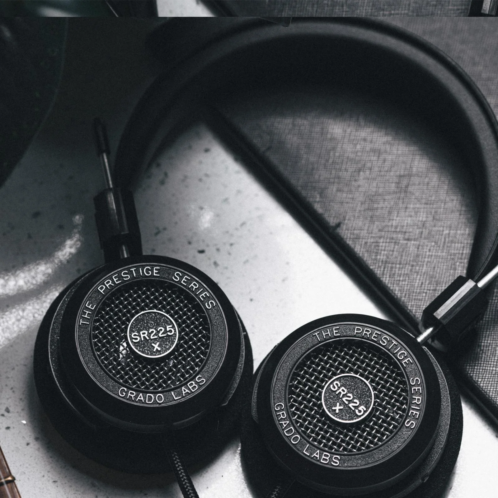 Grado SR225x Prestige Series Dynamic Wired On Ear Open Back Stereo Headphones - Image 8